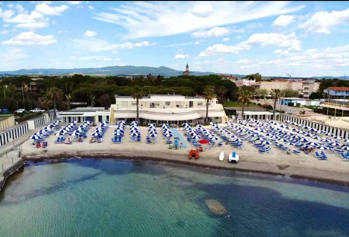 Hotel Bagni Lido Вада Екстериор снимка
